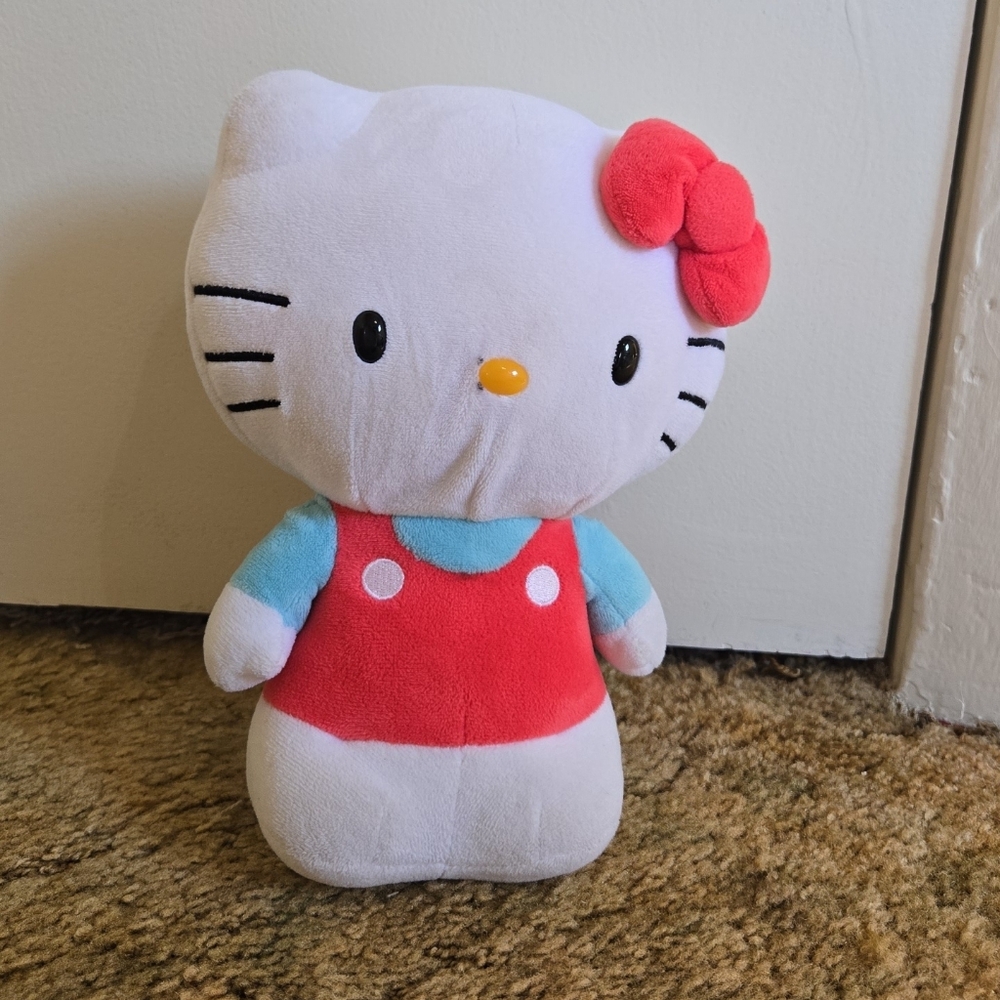 9” Universal Studios exclusive Hello Kitty Plush